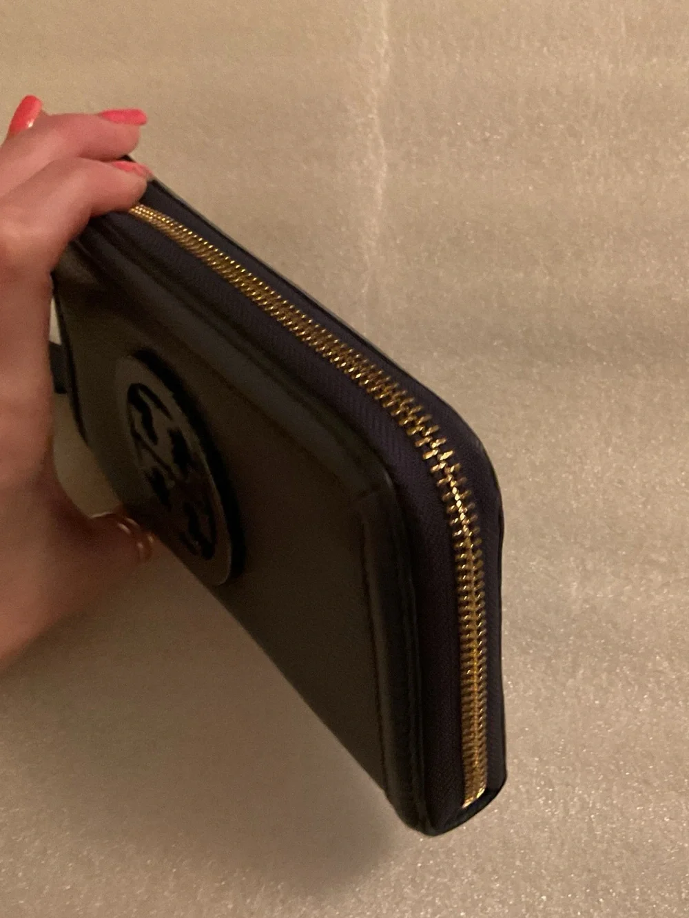 Tory Burch Miller Oversized Logo Long Zip Around Navy Pebbled Leather Wallet